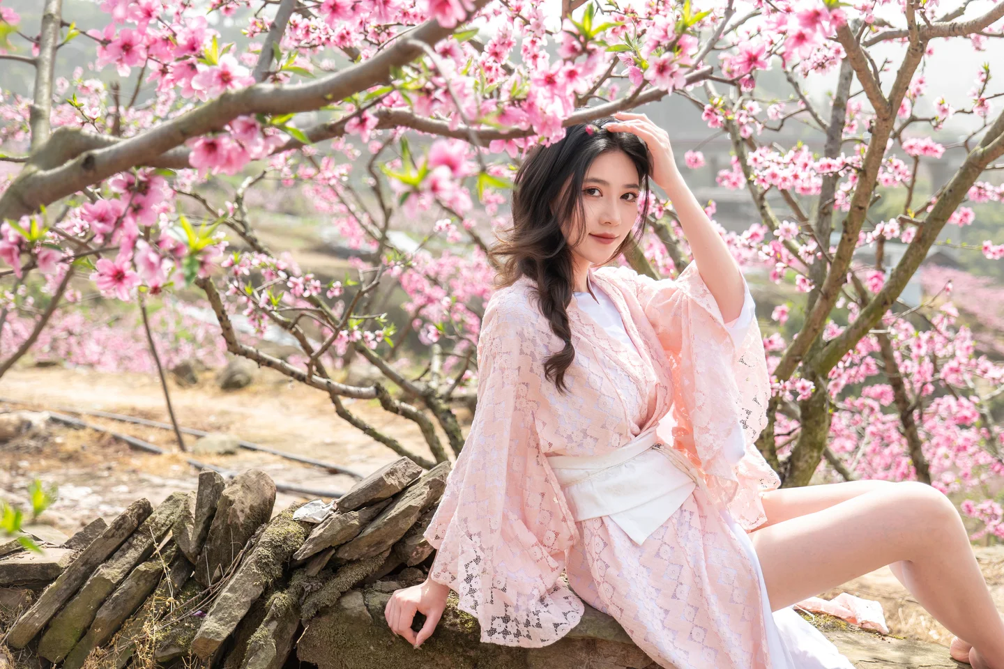 年年 - 漫花 [86P-595MB] tg@simisebaisi 【丝足阁】006.webp